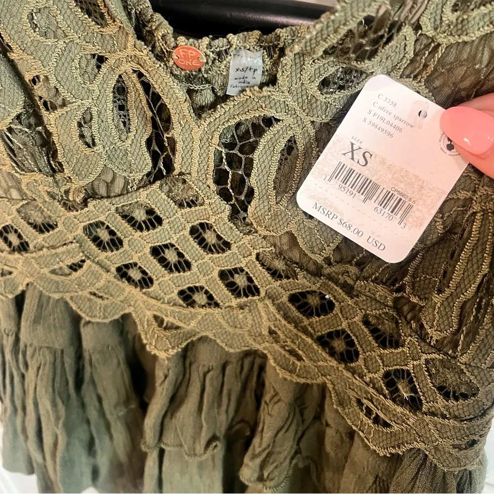 Free People Adella Cami Top NWT XS  Green Lace Ruffle Boho Festival Tank #76